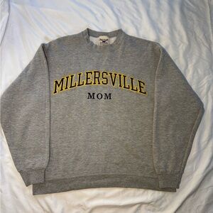 Vintage Millersville Mom Sweatshirt Crewneck 🤍